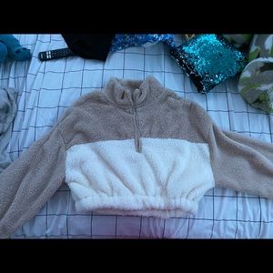 Teddy crop top sweatshirt
